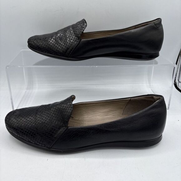 Ecco Black Leather Loafers EU 37 US 6 Women’s Flats Slip On Snake Toe Comfort - Picture 4 of 9